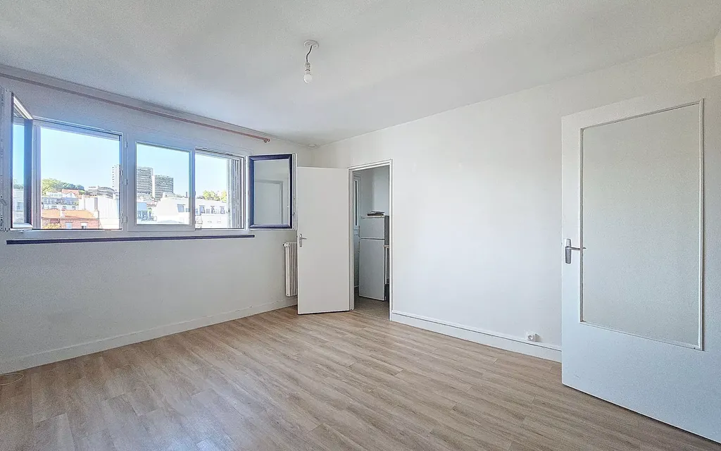 Achat studio à vendre 24 m² - Puteaux