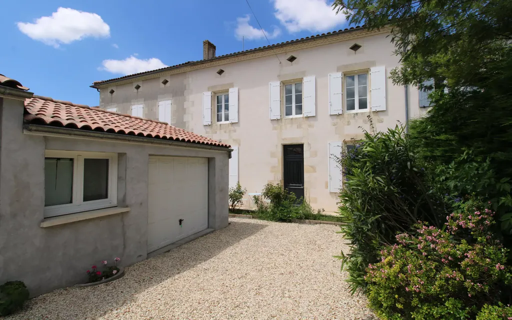 Achat maison à vendre 5 chambres 166 m² - Sablonceaux