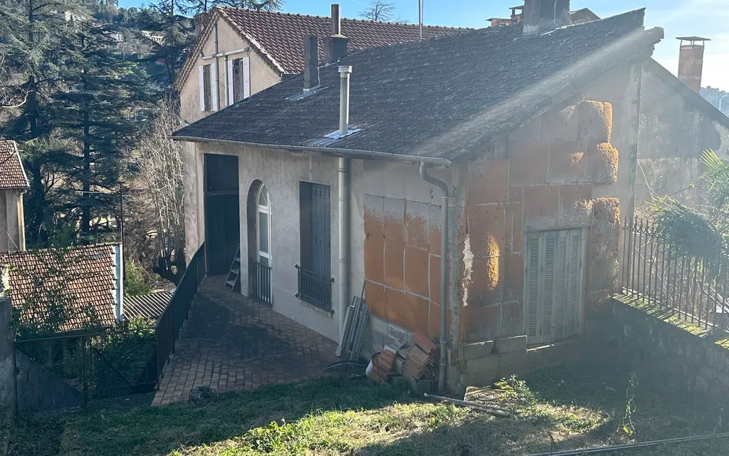 Achat maison à vendre 4 chambres 130 m² - Vals-les-Bains