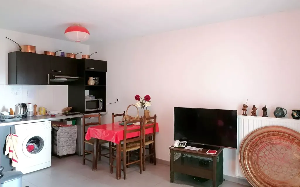 Achat appartement à vendre 2 pièces 44 m² - Saint-Geniès-Bellevue