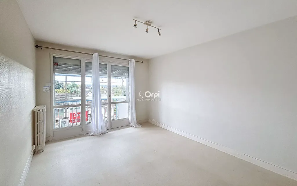 Achat appartement à vendre 3 pièces 56 m² - Montluçon