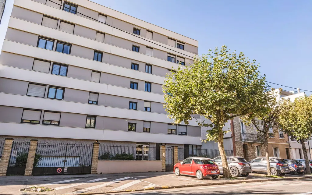 Achat appartement à vendre 4 pièces 81 m² - Reims