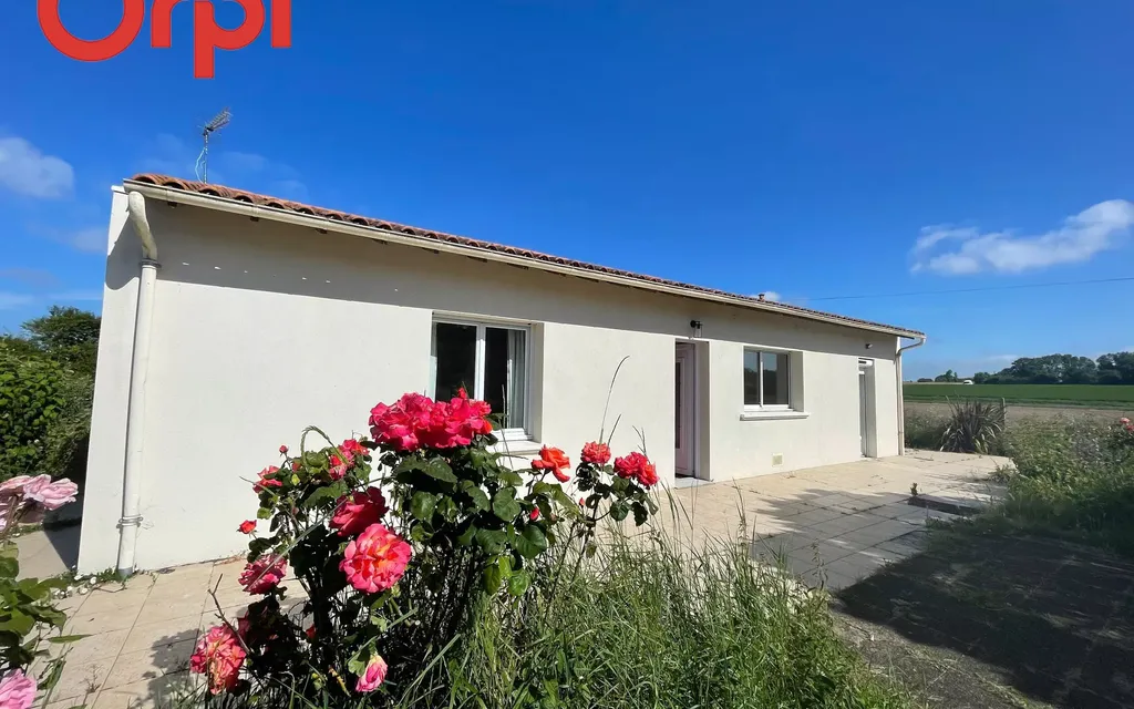 Achat maison à vendre 4 chambres 121 m² - Saint-Nazaire-sur-Charente