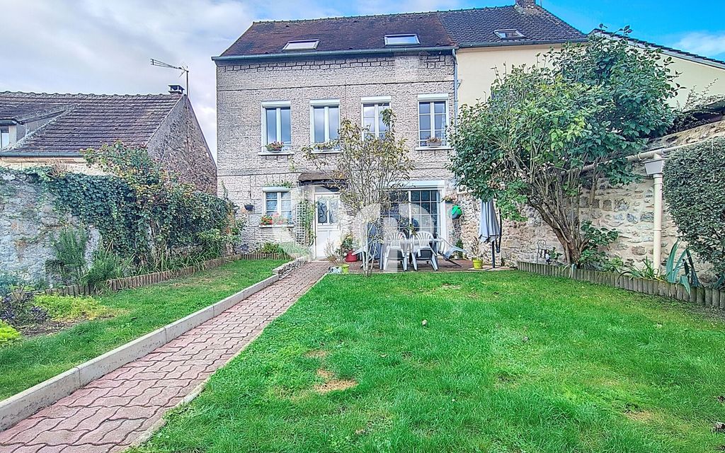 Achat maison à vendre 4 chambres 119 m² - Saintines