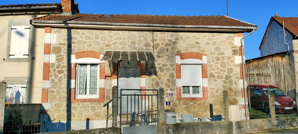 Achat maison à vendre 2 chambres 70 m² - Saint-Junien