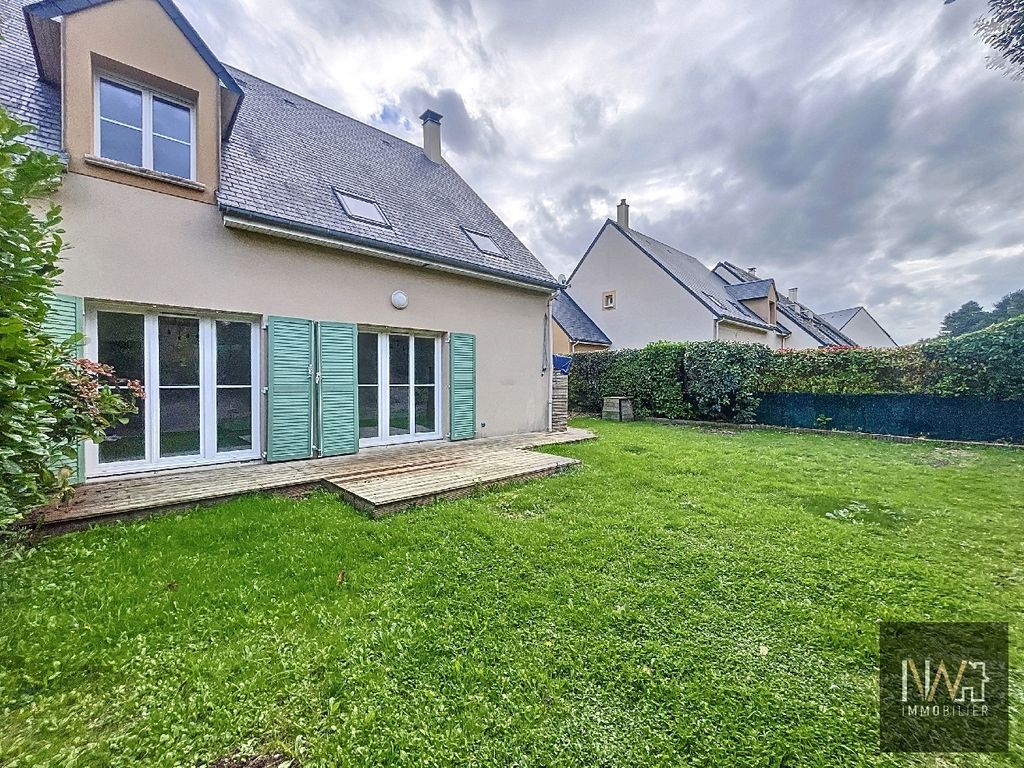 Achat maison à vendre 4 chambres 123 m² - Port-en-Bessin-Huppain