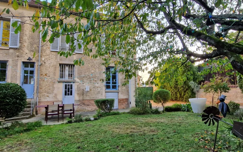 Achat maison à vendre 7 chambres 233 m² - Coulommiers