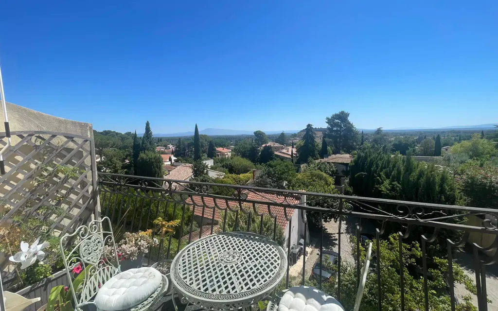 Achat appartement 3 pièce(s) Villeneuve-lès-Avignon