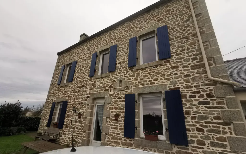 Achat maison à vendre 4 chambres 140 m² - Kerlouan