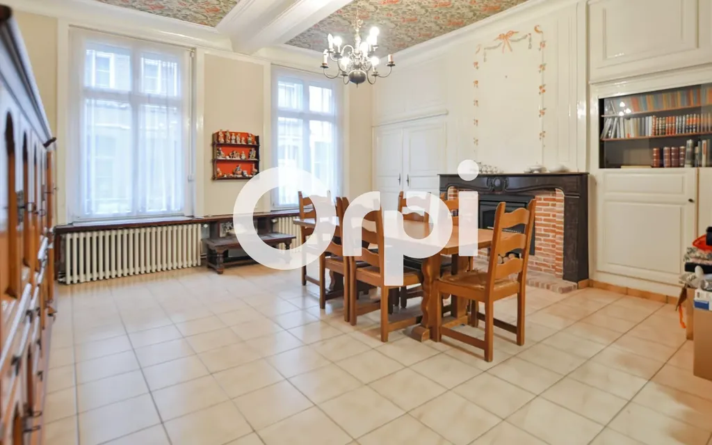 Achat maison à vendre 5 chambres 181 m² - Bergues