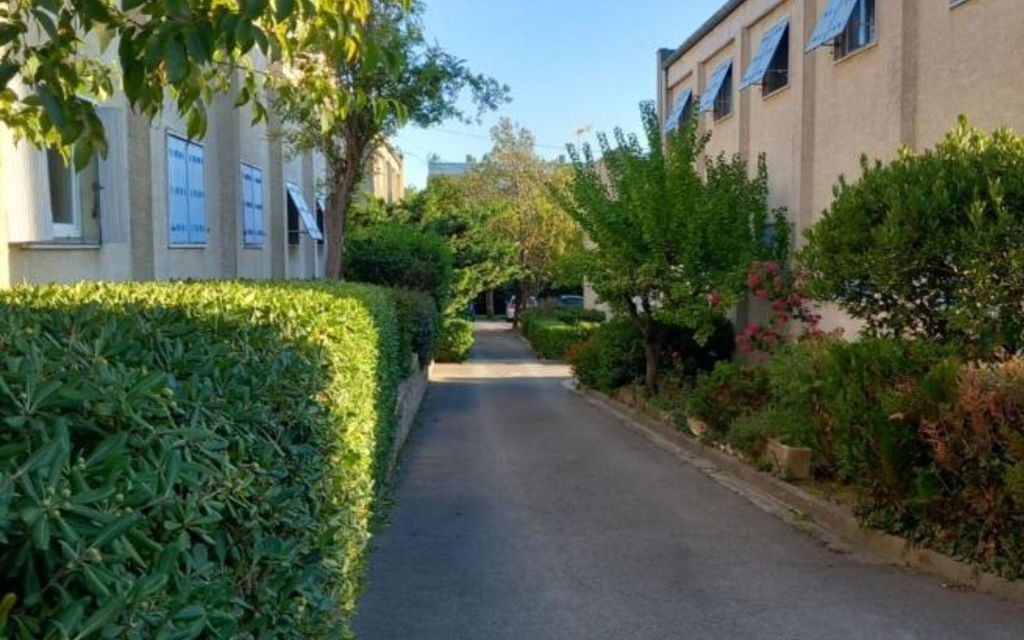 Achat appartement à vendre 2 pièces 42 m² - La Ciotat