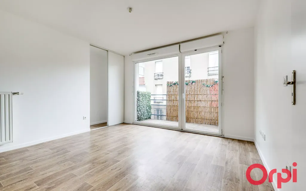 Achat appartement à vendre 2 pièces 41 m² - Aubervilliers