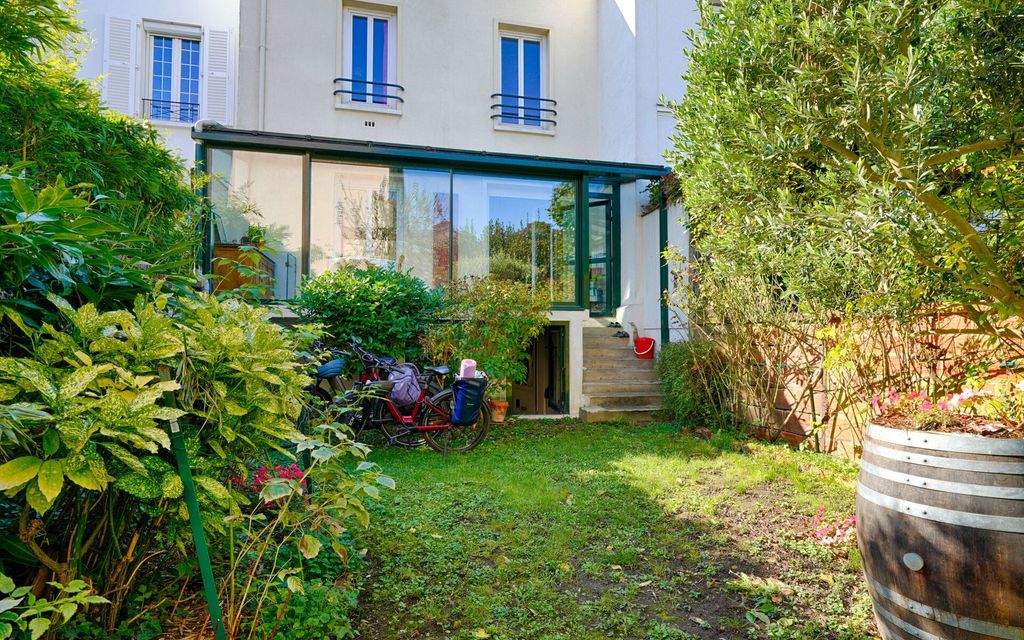 Achat maison à vendre 4 chambres 158 m² - Vanves