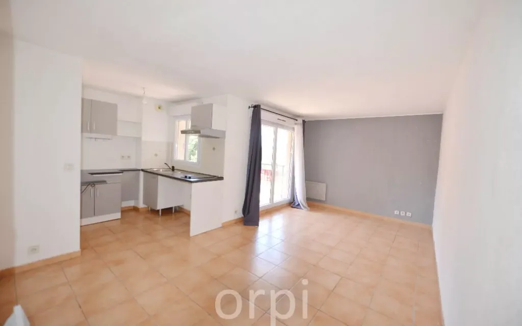 Achat appartement à vendre 2 pièces 44 m² - Grasse