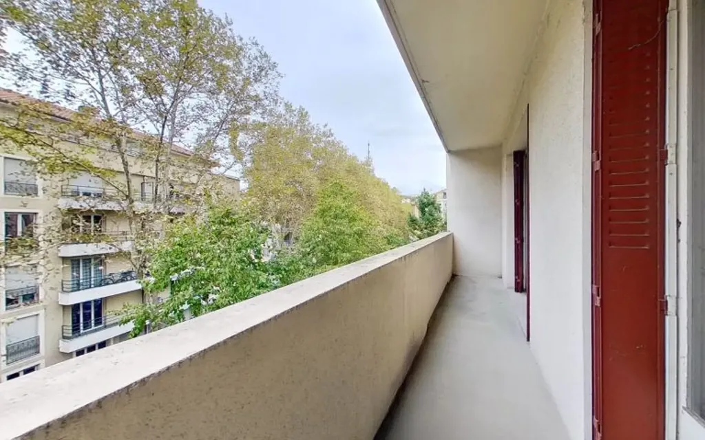 Achat appartement à vendre 4 pièces 90 m² - Lyon 9ème arrondissement