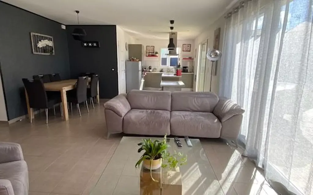 Achat maison à vendre 3 chambres 112 m² - Échillais