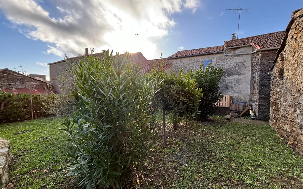 Achat maison à vendre 5 chambres 120 m² - Villanière