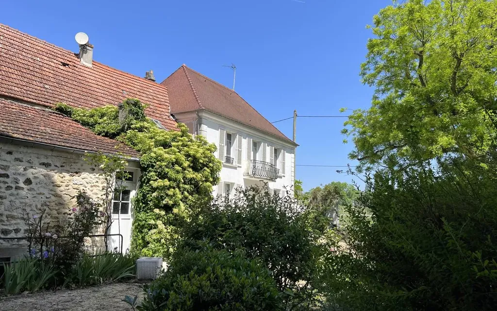 Achat maison à vendre 5 chambres 270 m² - Tournan-en-Brie