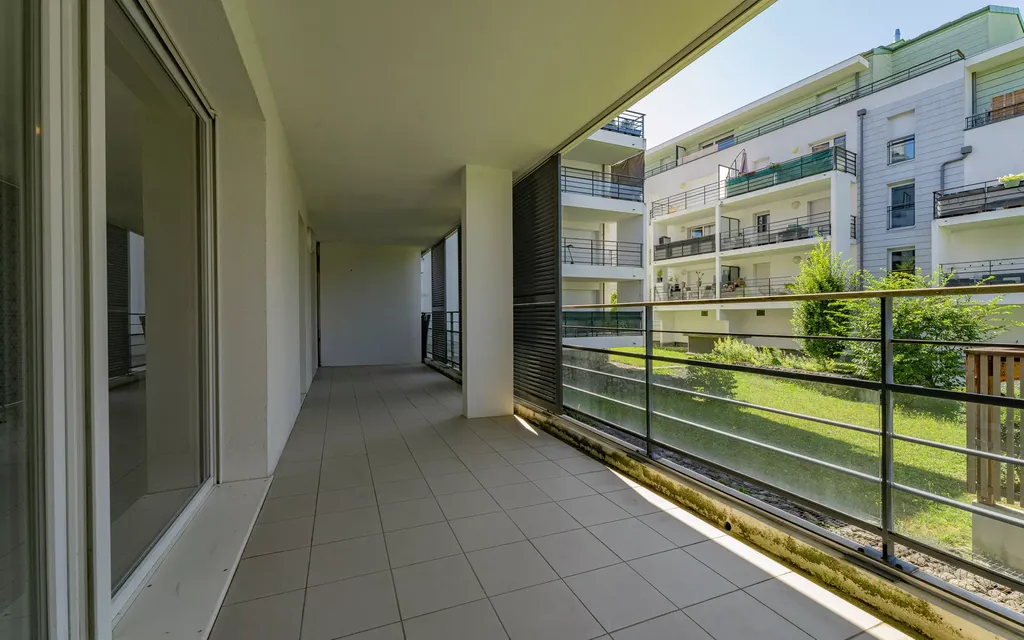 Achat appartement à vendre 3 pièces 74 m² - Saint-Julien-en-Genevois