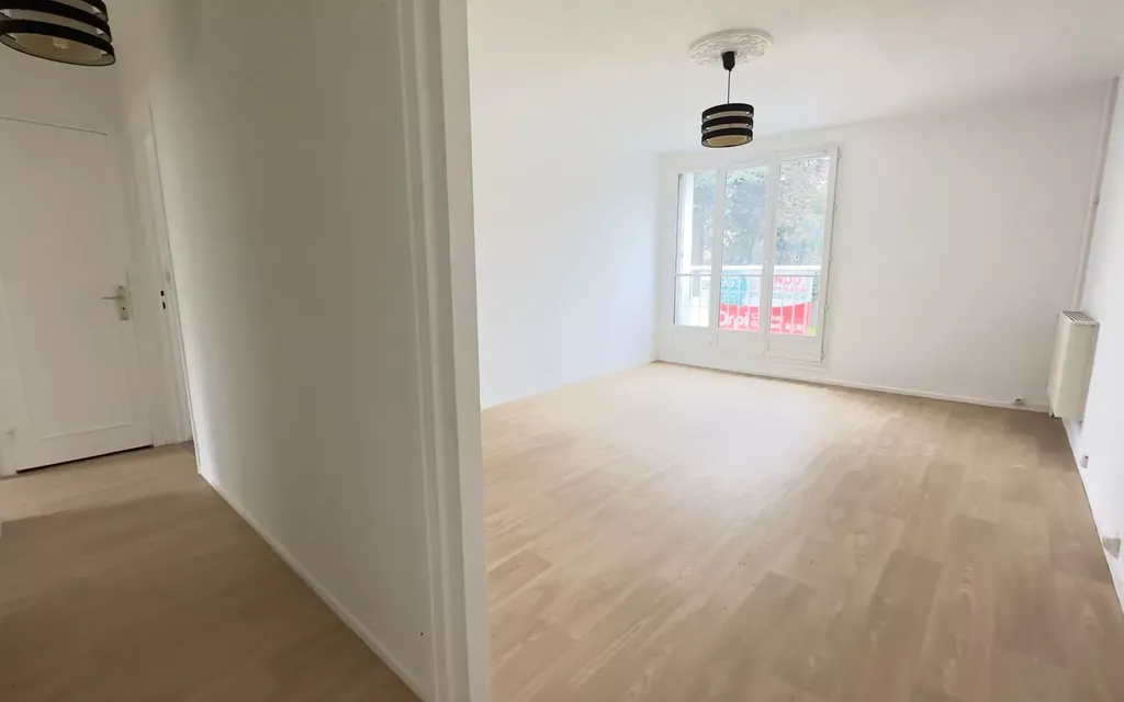 Achat appartement à vendre 3 pièces 57 m² - Neuilly-sur-Marne