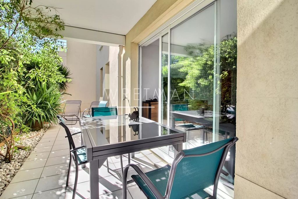 Achat appartement à vendre 3 pièces 52 m² - Antibes