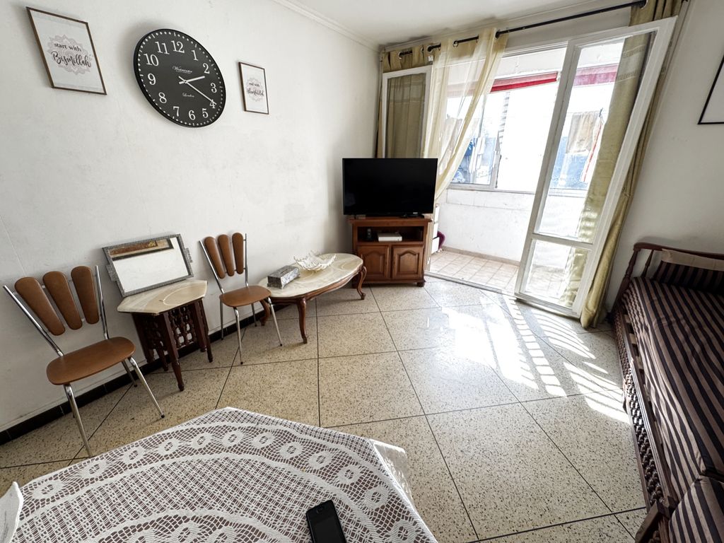 Achat appartement à vendre 2 pièces 48 m² - Marseille 3ème arrondissement