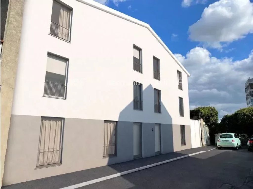 Achat appartement à vendre 2 pièces 43 m² - Reims