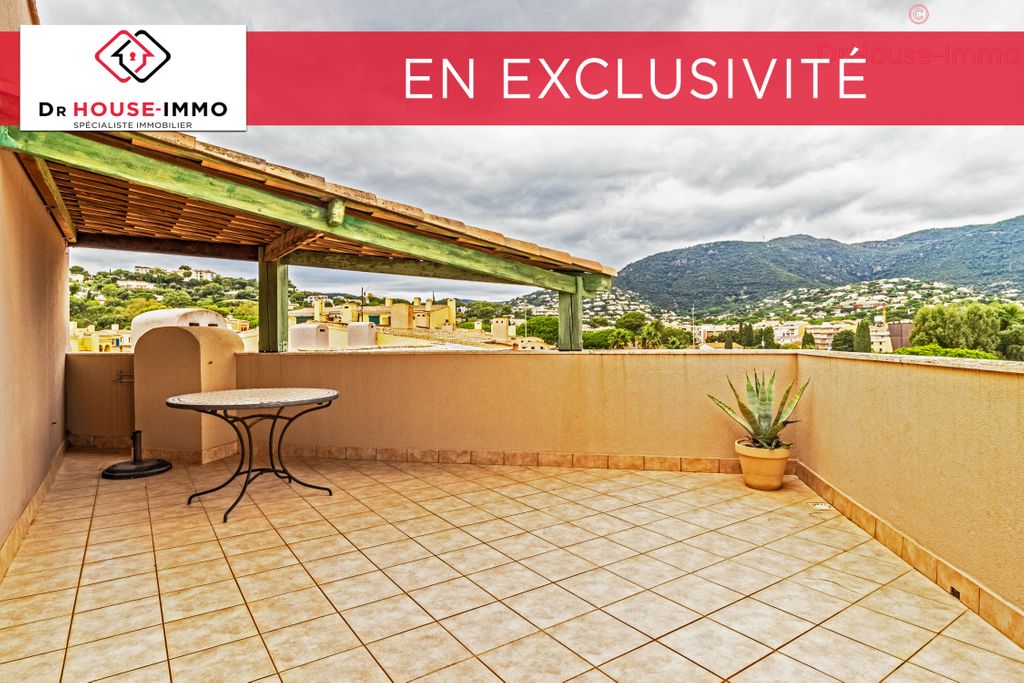 Achat appartement à vendre 2 pièces 37 m² - Cavalaire-sur-Mer