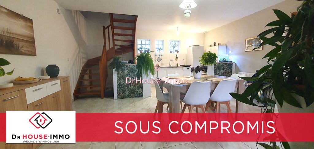 Achat maison à vendre 2 chambres 72 m² - Saint-Gildas-des-Bois