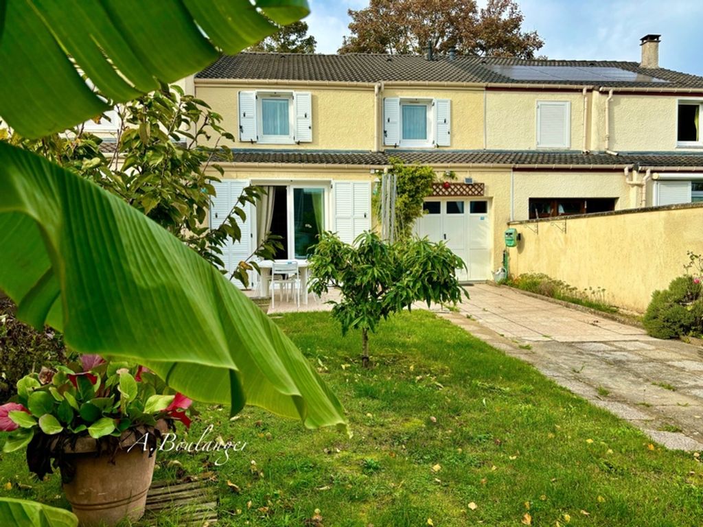 Achat maison à vendre 3 chambres 102 m² - Moissy-Cramayel