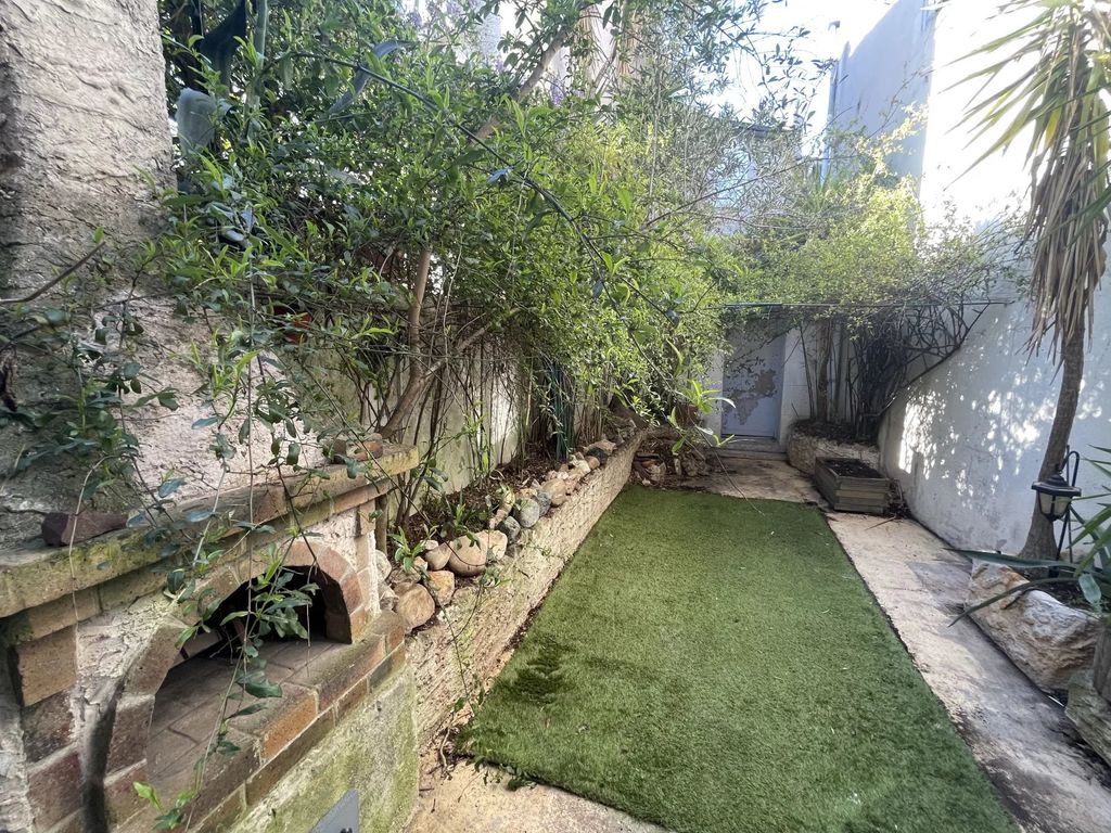 Achat maison à vendre 1 chambre 108 m² - Marseille 12ème arrondissement