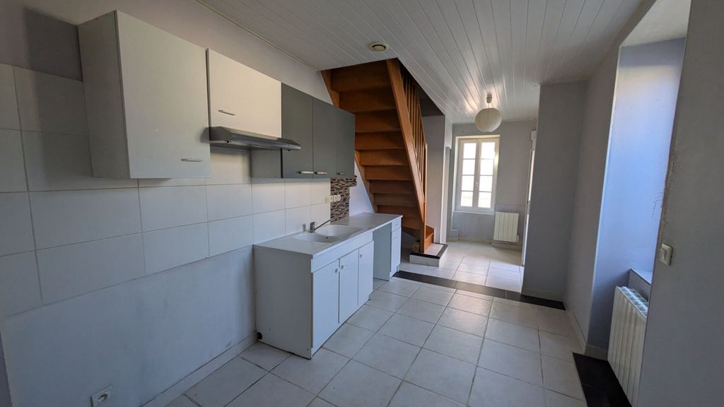 Achat maison à vendre 2 chambres 71 m² - Tonnay-Charente