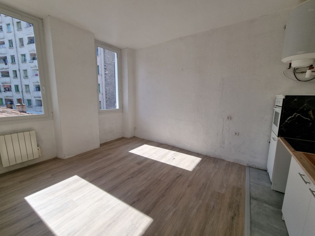 Achat appartement à vendre 2 pièces 32 m² - Marseille 3ème arrondissement