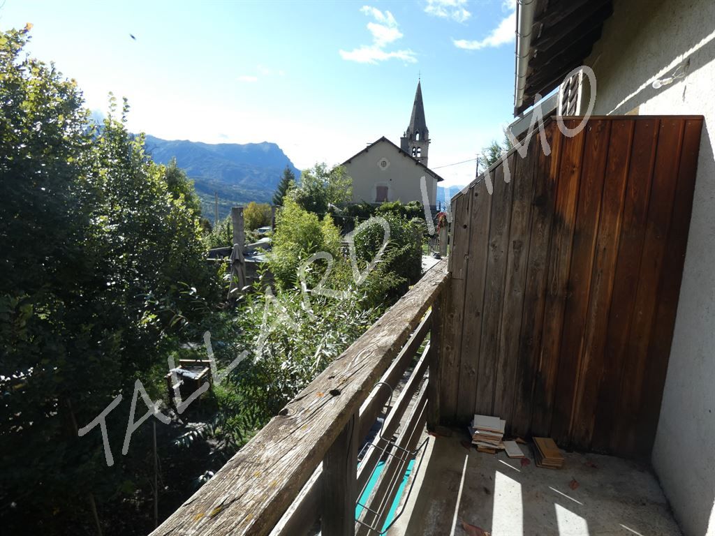 Achat appartement à vendre 3 pièces 60 m² - Embrun