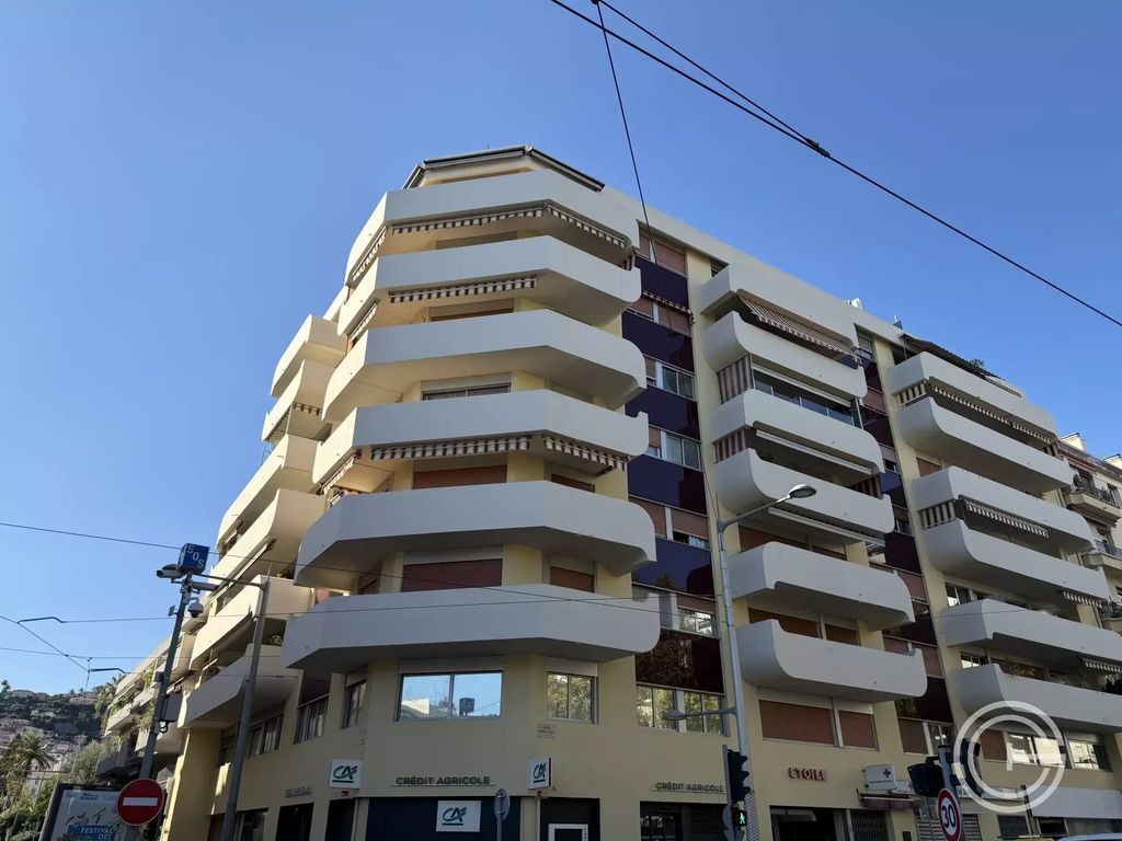 Achat appartement à vendre 2 pièces 53 m² - Nice