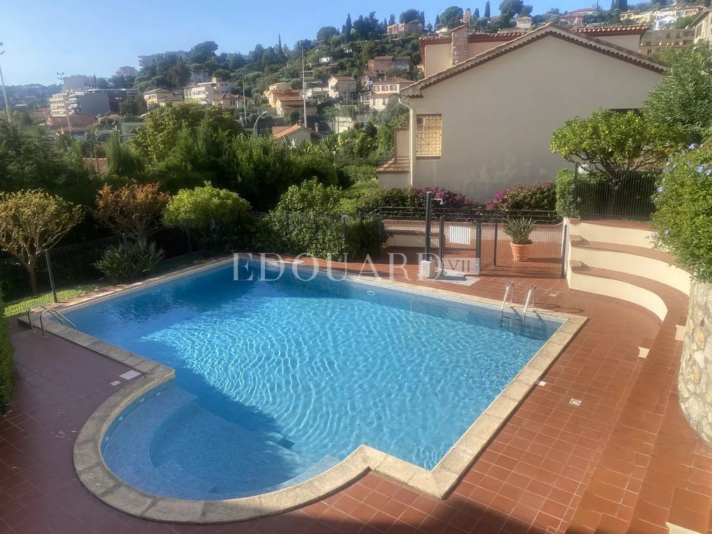 Achat appartement à vendre 2 pièces 52 m² - Roquebrune-Cap-Martin