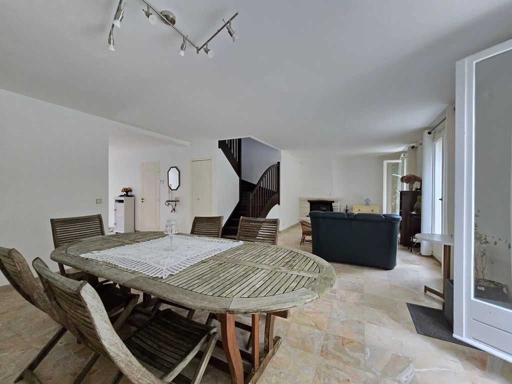 Achat maison 6 chambre(s) - Ozoir-la-Ferrière