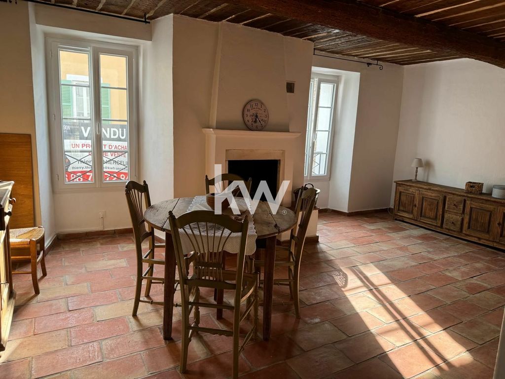 Achat appartement à vendre 3 pièces 71 m² - La Garde-Freinet