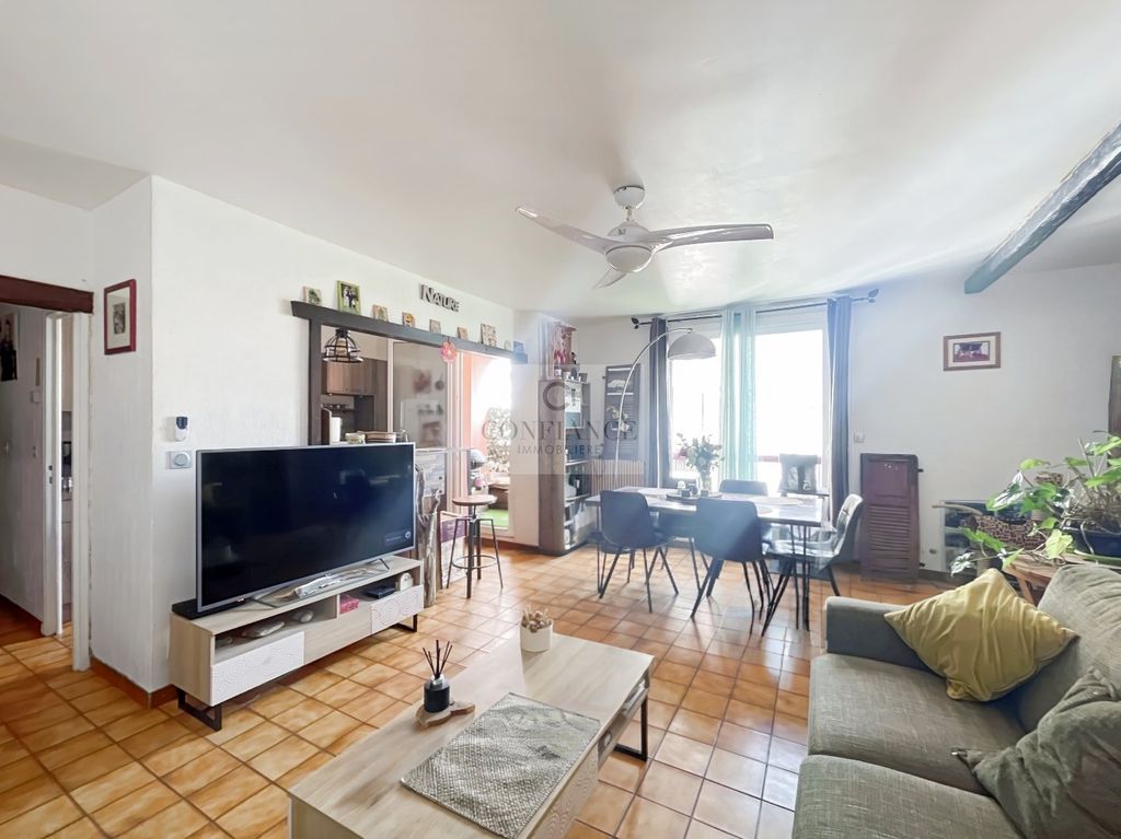 Achat appartement à vendre 4 pièces 76 m² - Carros