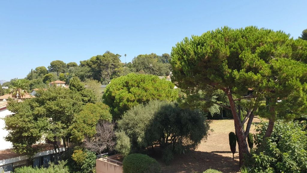 Achat appartement 2 pièce(s) Cagnes-sur-Mer