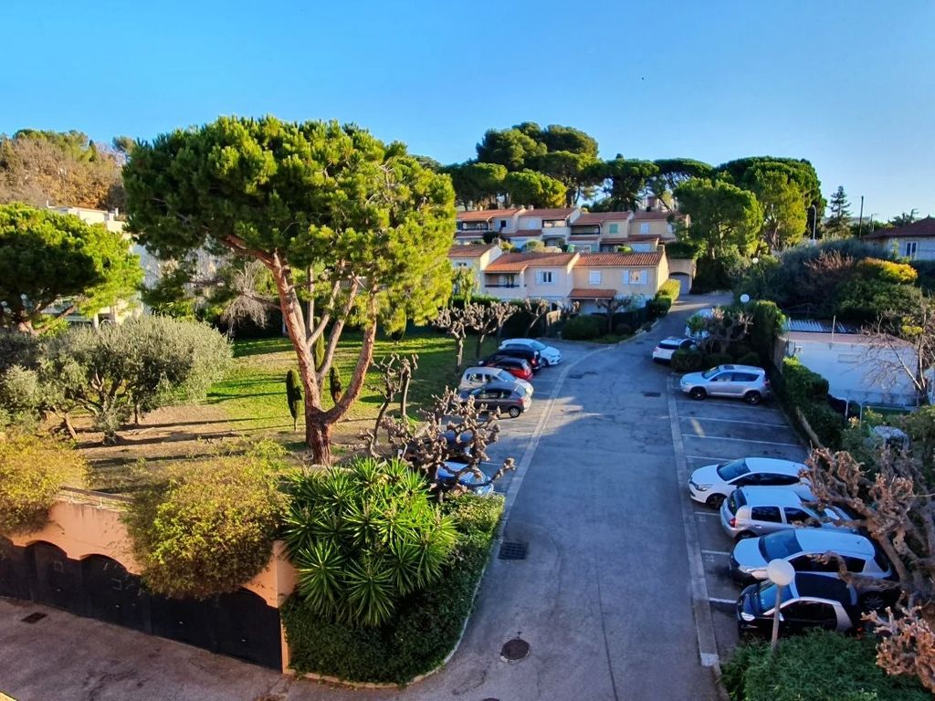 Achat appartement à vendre 2 pièces 40 m² - Cagnes-sur-Mer