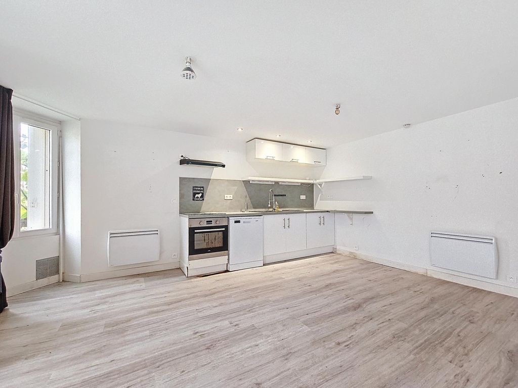 Achat maison à vendre 4 chambres 124 m² - Chenoise