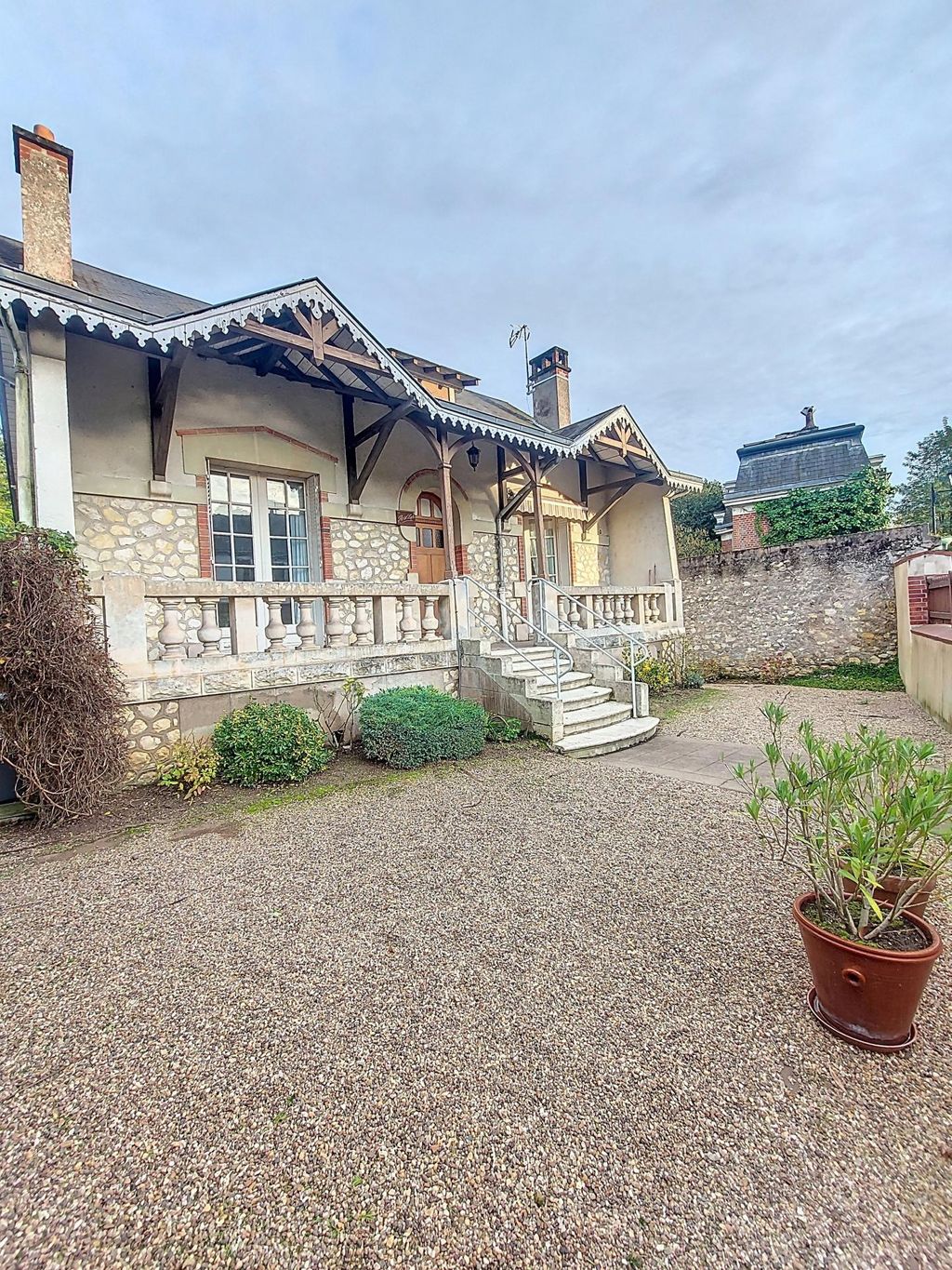 Achat maison à vendre 3 chambres 104 m² - Rochecorbon