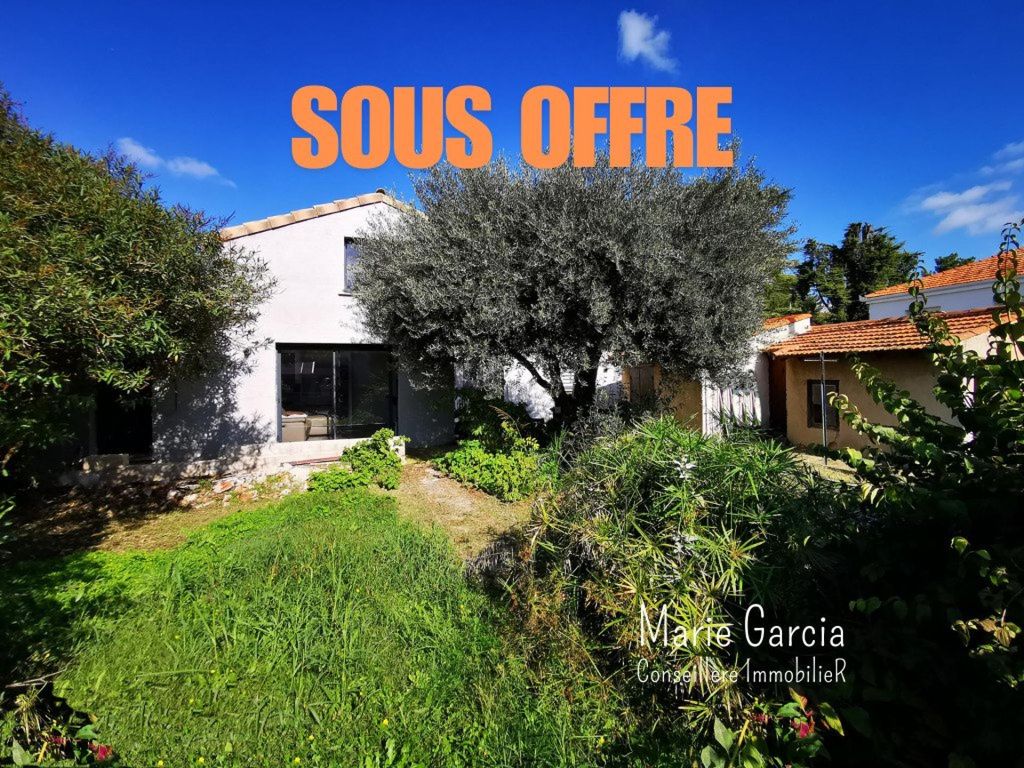 Achat maison à vendre 4 chambres 106 m² - Nîmes