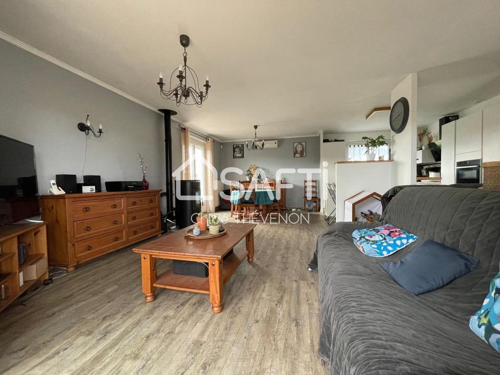 Achat maison à vendre 4 chambres 110 m² - Veauche