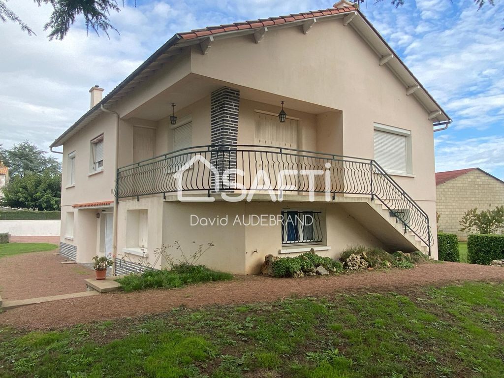 Achat maison à vendre 3 chambres 132 m² - Sainte-Ouenne