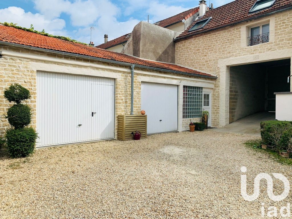 Achat maison à vendre 3 chambres 200 m² - Mareuil-lès-Meaux