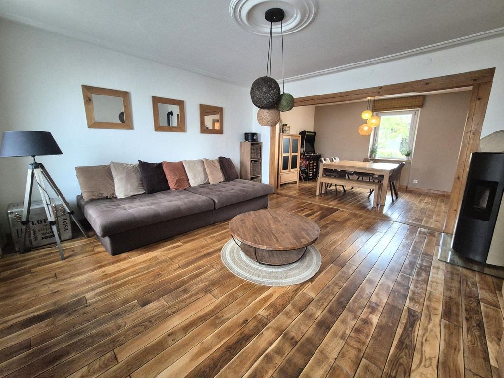 Achat maison à vendre 3 chambres 153 m² - Guewenheim