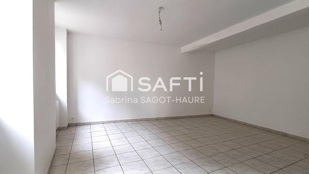 Achat maison à vendre 2 chambres 63 m² - Issoudun