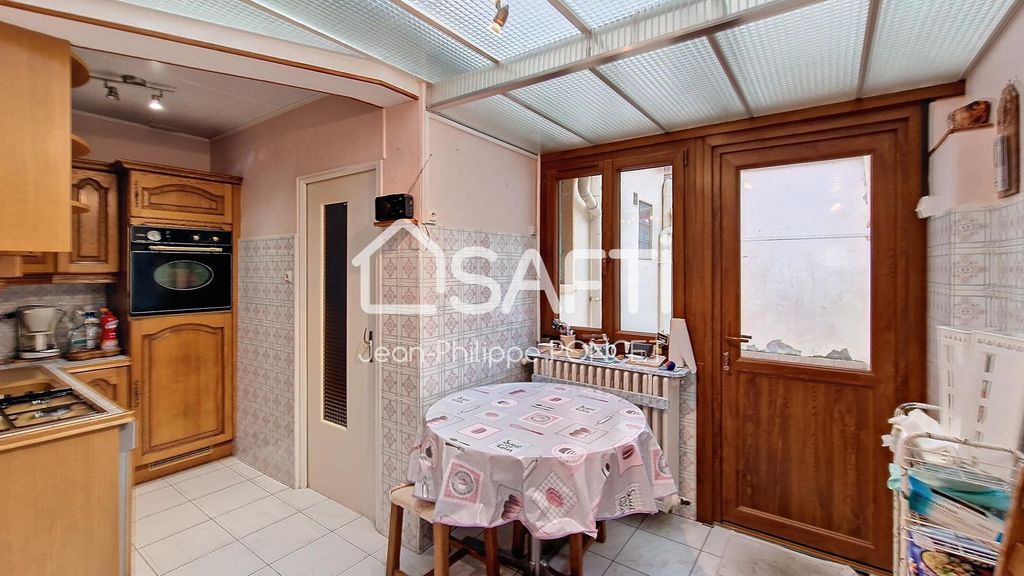 Achat maison à vendre 2 chambres 80 m² - Saint-Quentin